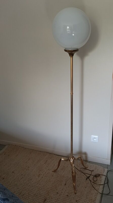 Floor lamp bronze brass round globe