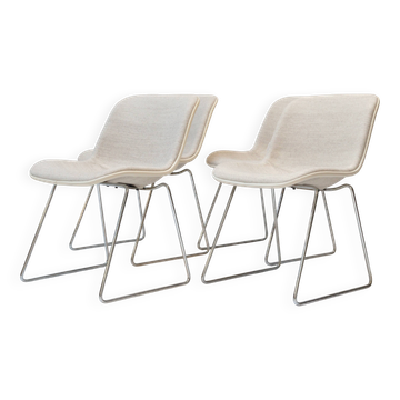 Set of 4 Spirit dining chairs by Hajime Oonishi for Houtoku/Artifort, 1970s.