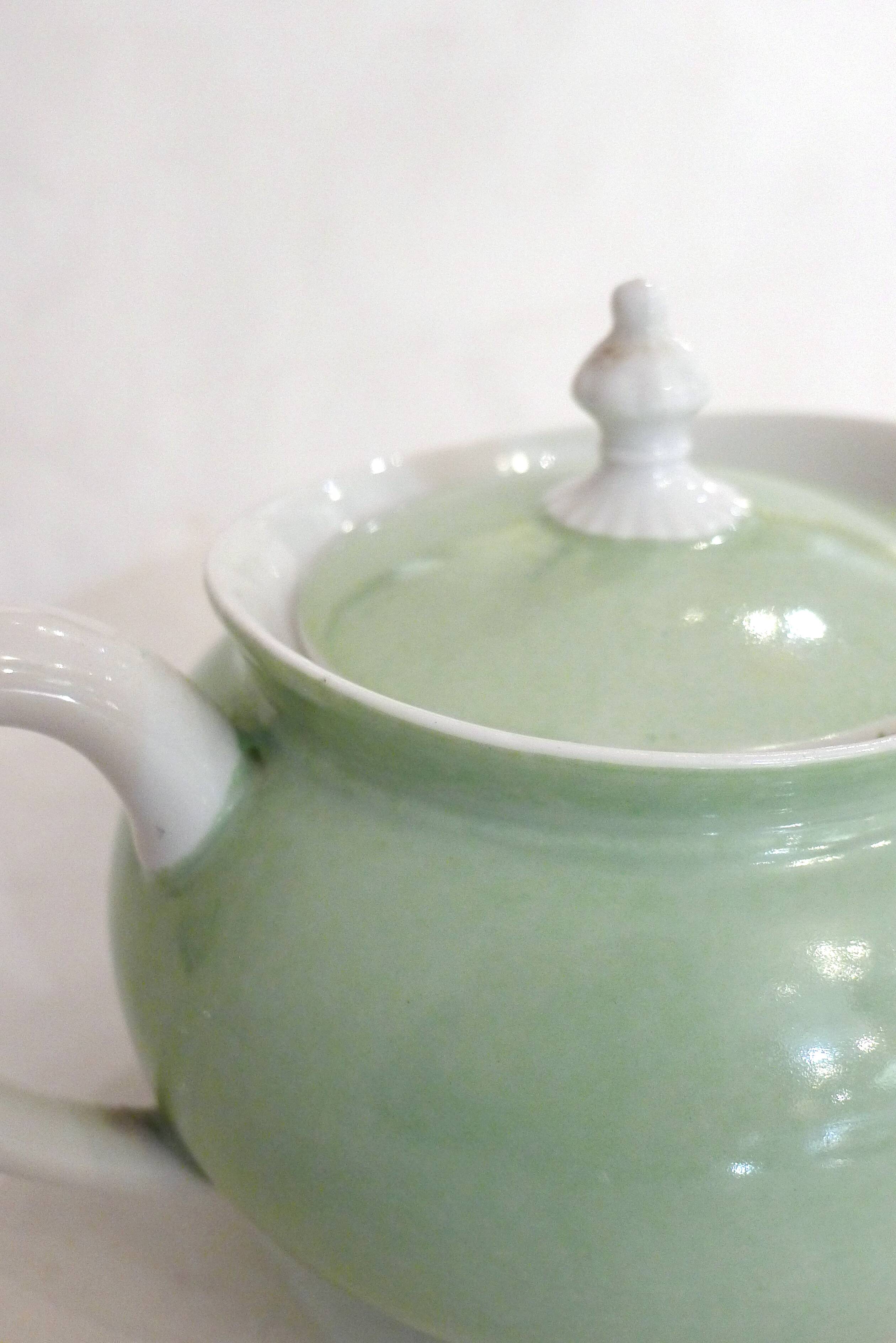 Teapot Jean Pouyat Limoges early 20th century