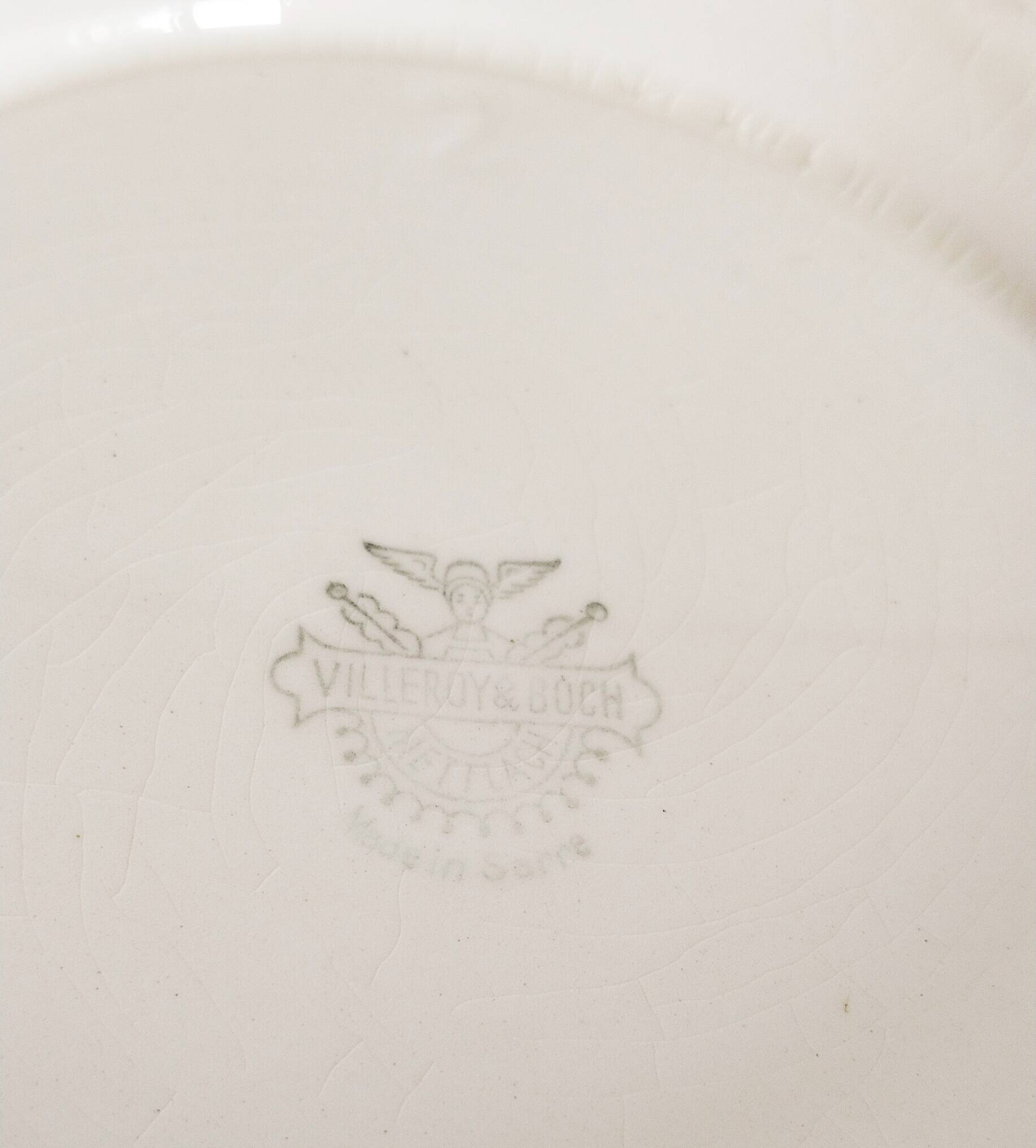 Villeroy and Boch white earthenware soup tureen