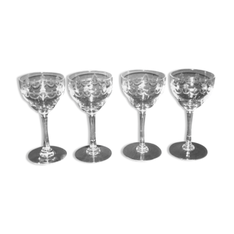 Lot de 4 verres à vin en cristal taillé de Saint-Louis Modèle SYLVA de 1930 gravé à l'acide