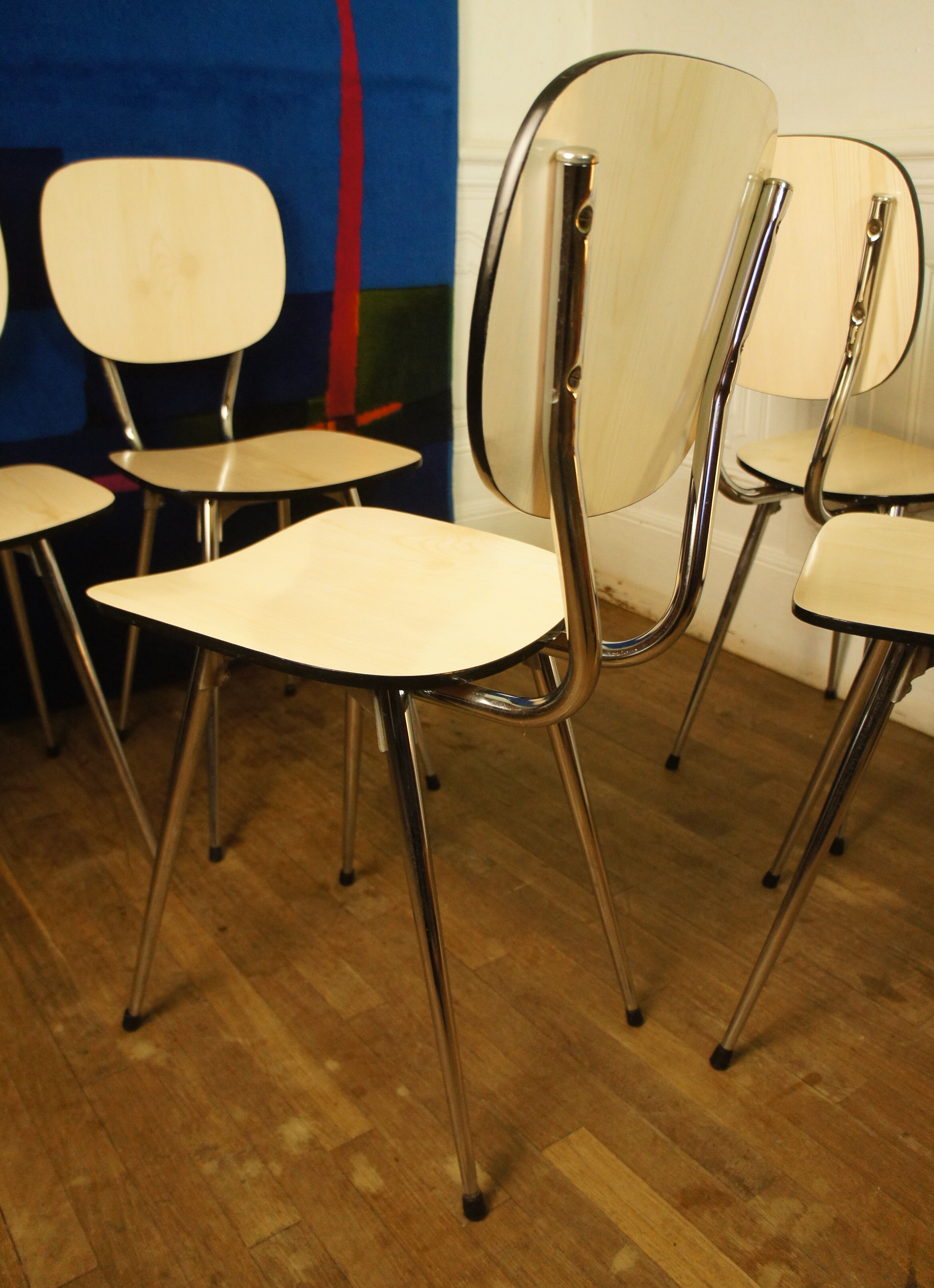 Set of 5 chairs in formica "tublac" print white birch wood