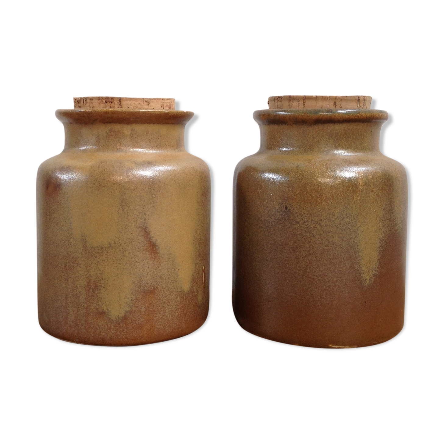Pair of sandstone pots