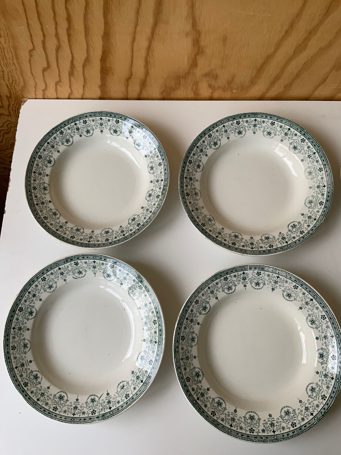 Assiettes à soupe Terre de Fer