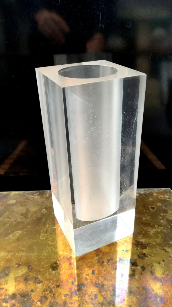 Vase plexiglas, 1970