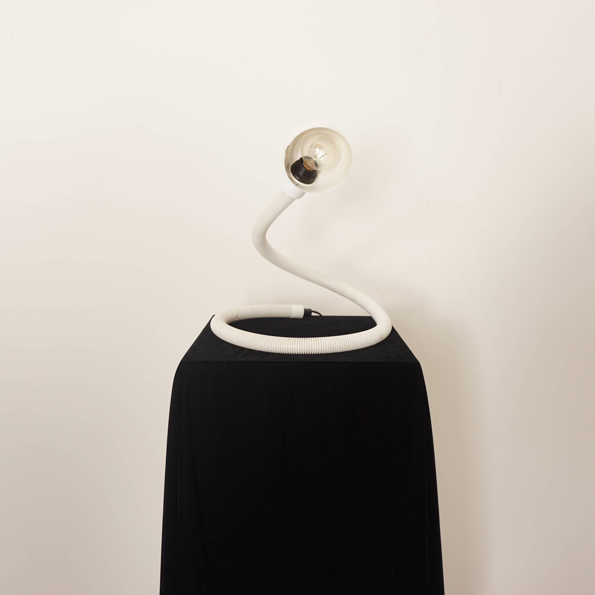 Cobra Table Lamp, 1980
