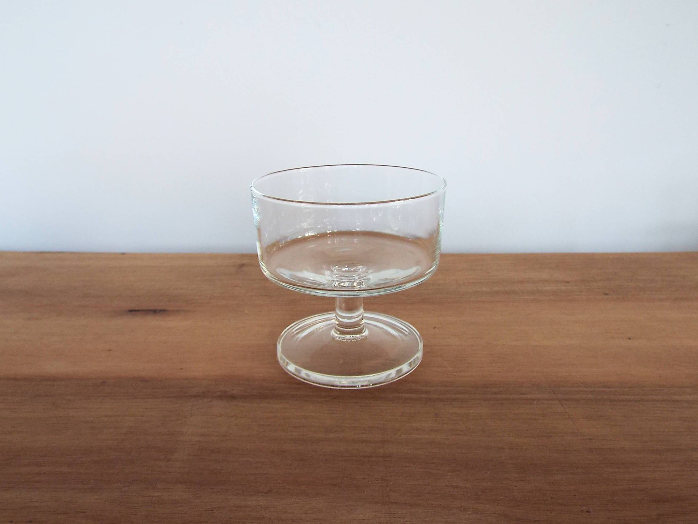6 cavalier champagne glasses