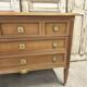 Commode Louis XVI en merisier clair vers 1970