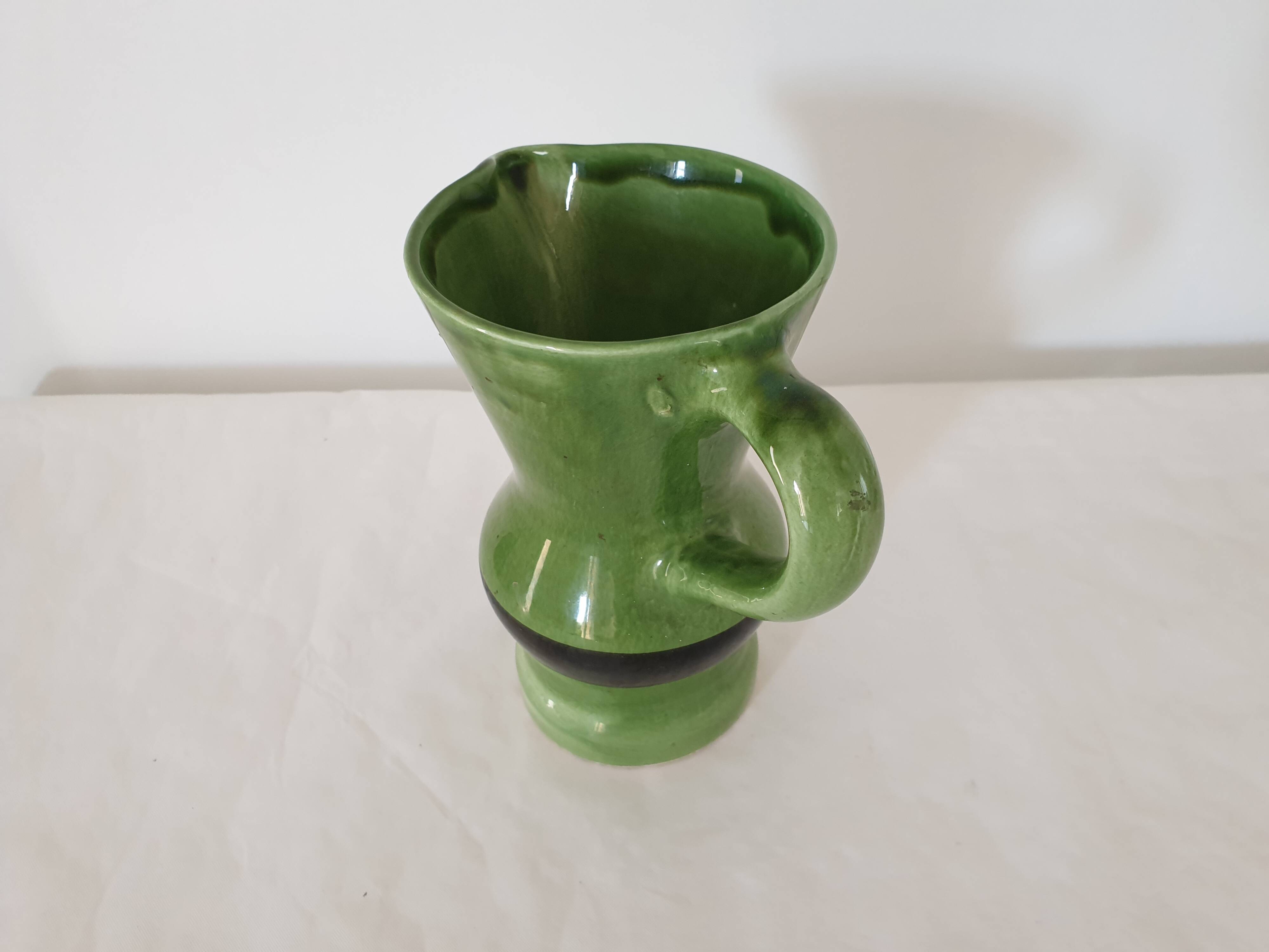 Green ceramic pitcher signed Longchamp - height 18.5cm