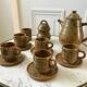 service à café 6 tasses et sous-tasses, theière et sucrier en cérémique / poterie / grès années 50-6