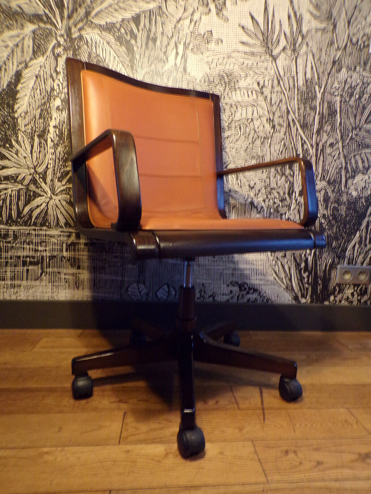 Vintage Cofemo leather armchair