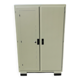 Renovated compact Mado buffet
