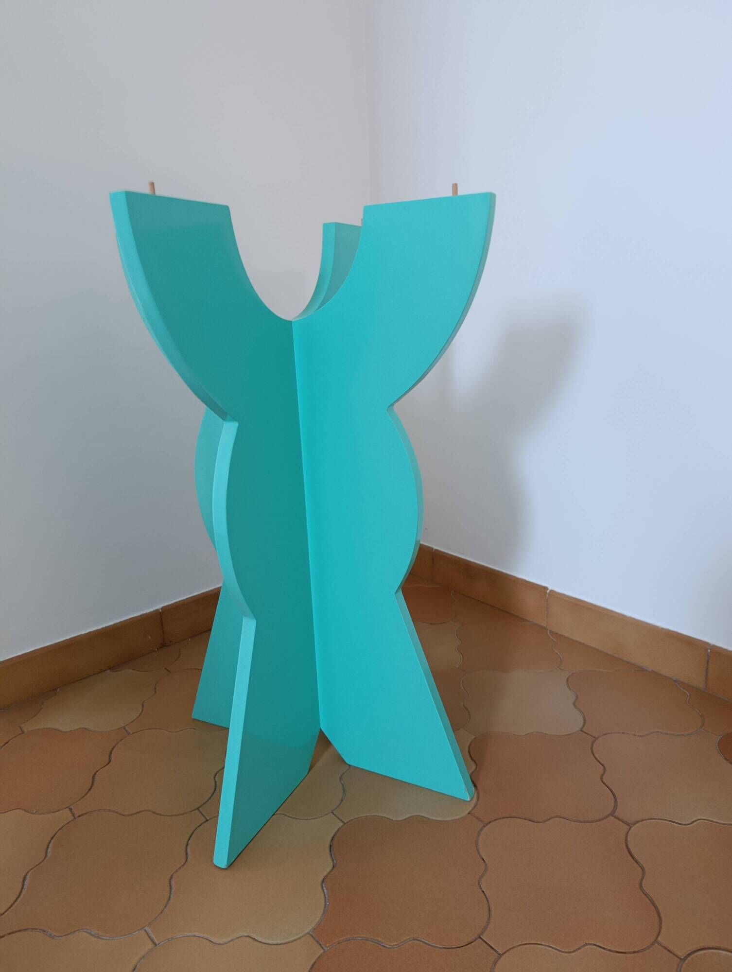 Vintage gueridon by designer LDV