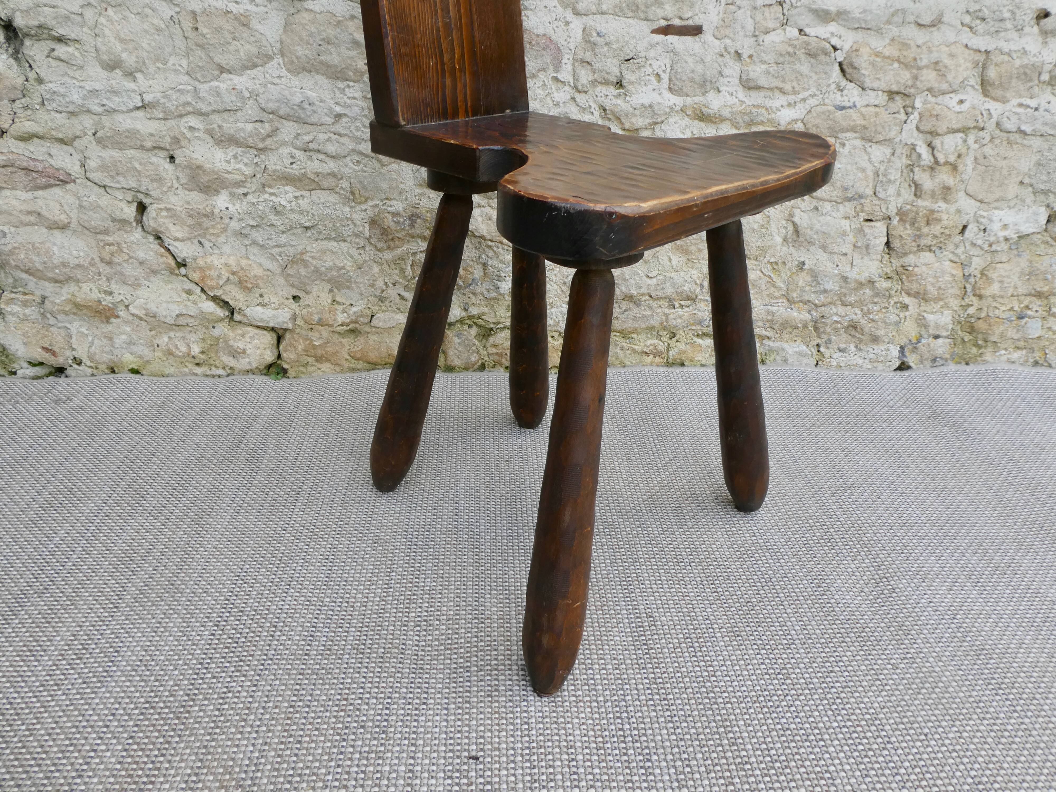 Mountain chair in solid wood, carved with gouge, 60s