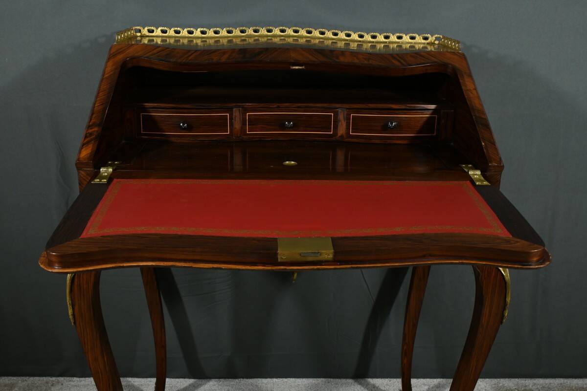 Small Rosewood Lady's Desk, Louis XV Style – Part 2 of the 19th Century