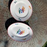 Lot de deux plats, un à gâteaux et un plat de service peint à la main moulin des loups hamage Cérès