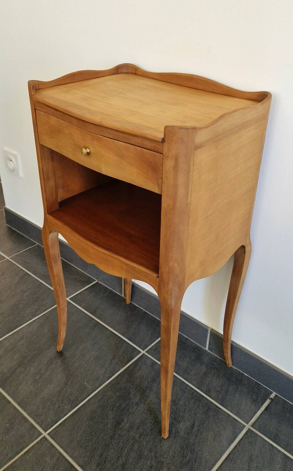 Solid cherry bedside table - Louis XV style - Signed DR