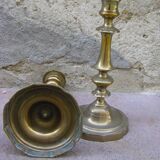 Paire de bougeoirs anciens