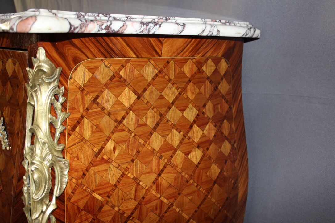 Louis XV style chest of drawers in cube marquetry