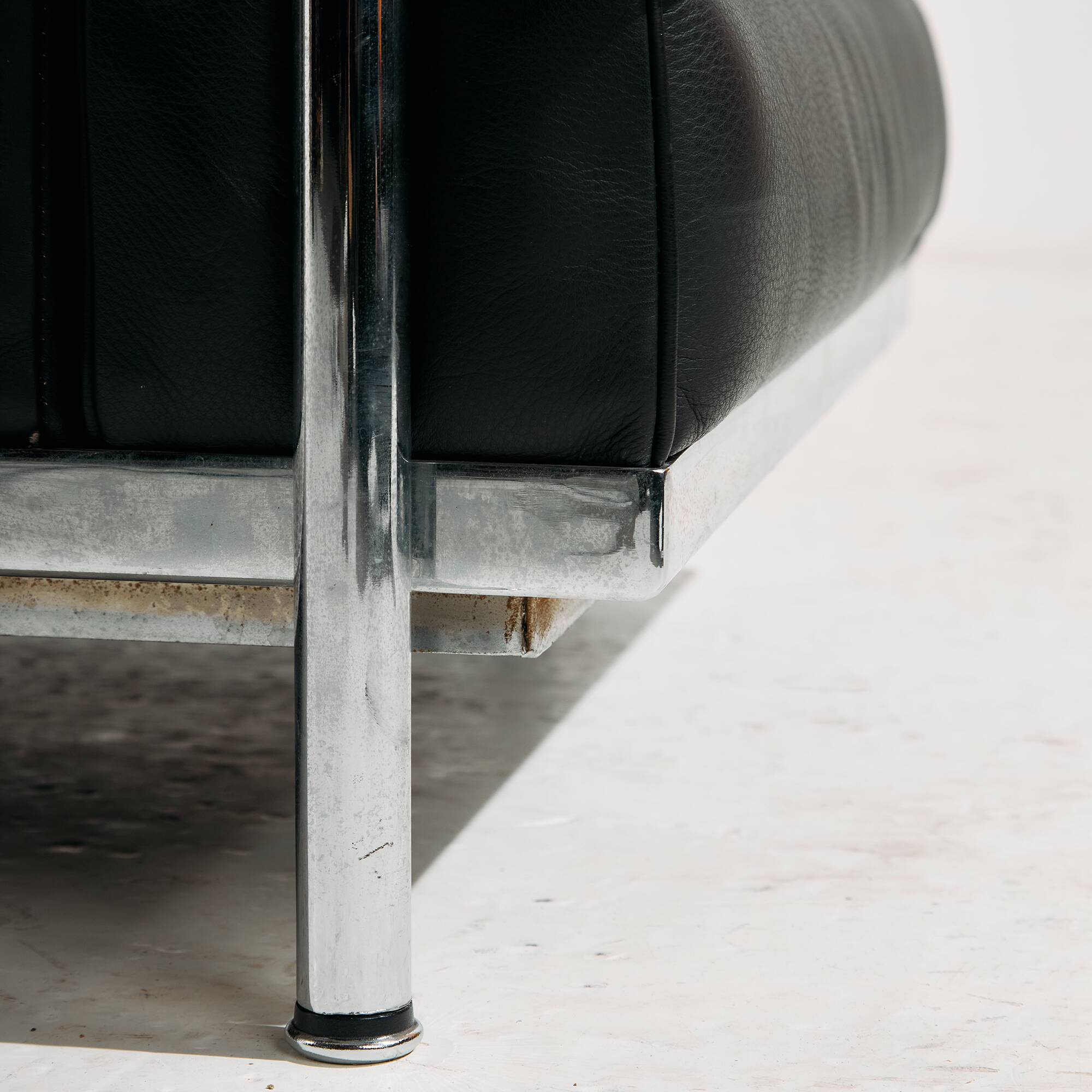 LC2 sofa by Le Corbusier, Pierre Jeanneret and Charlotte Perriand for Cassina