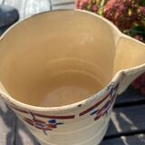 Old pitcher 30s