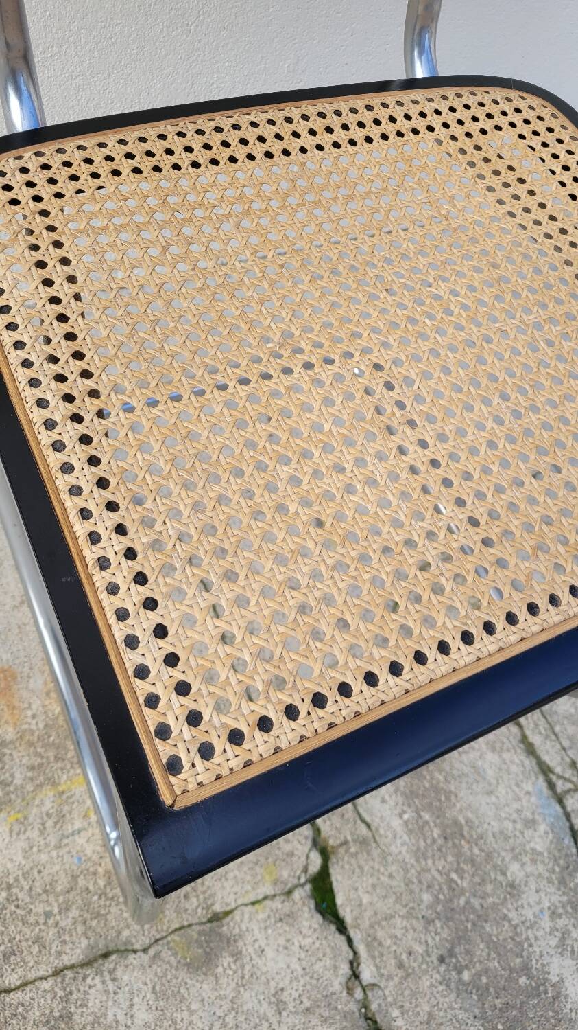 Marcel Breuer armchair model b64 cesca signed Made in Italy