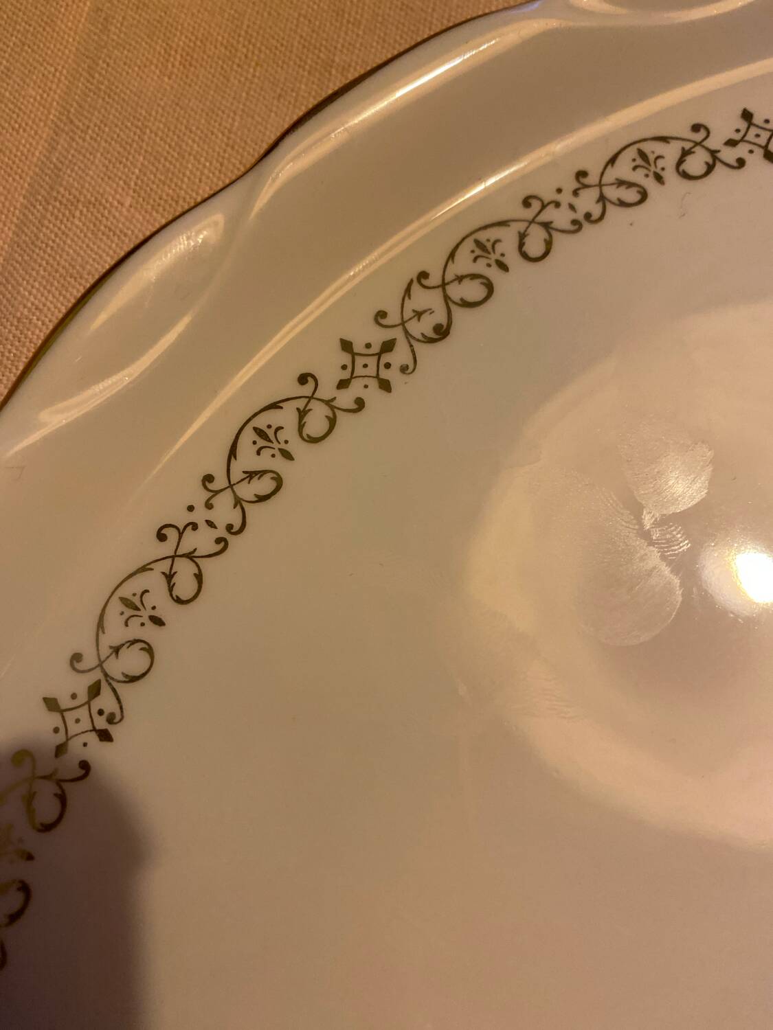 Porcelain plate