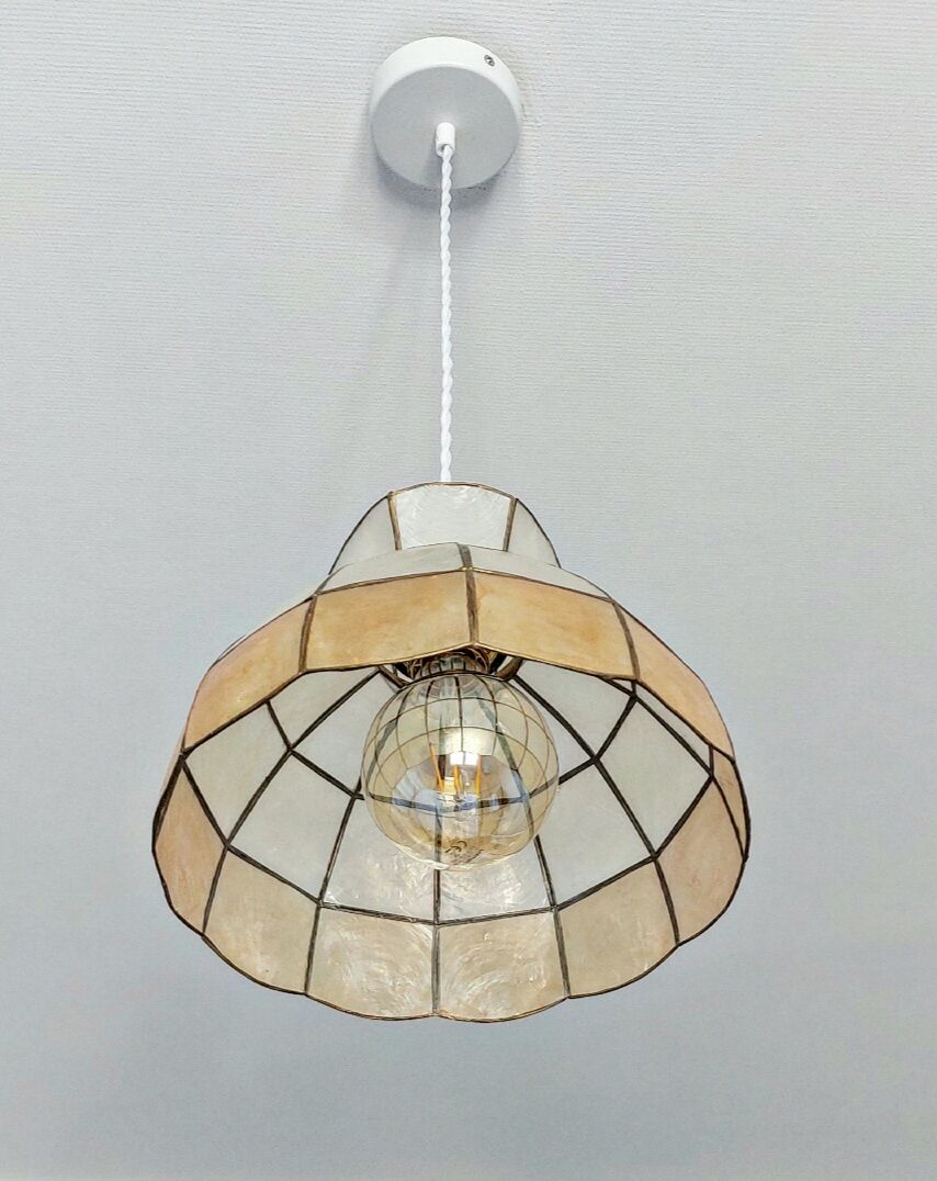 Vintage mother-of-pearl pendant lamp