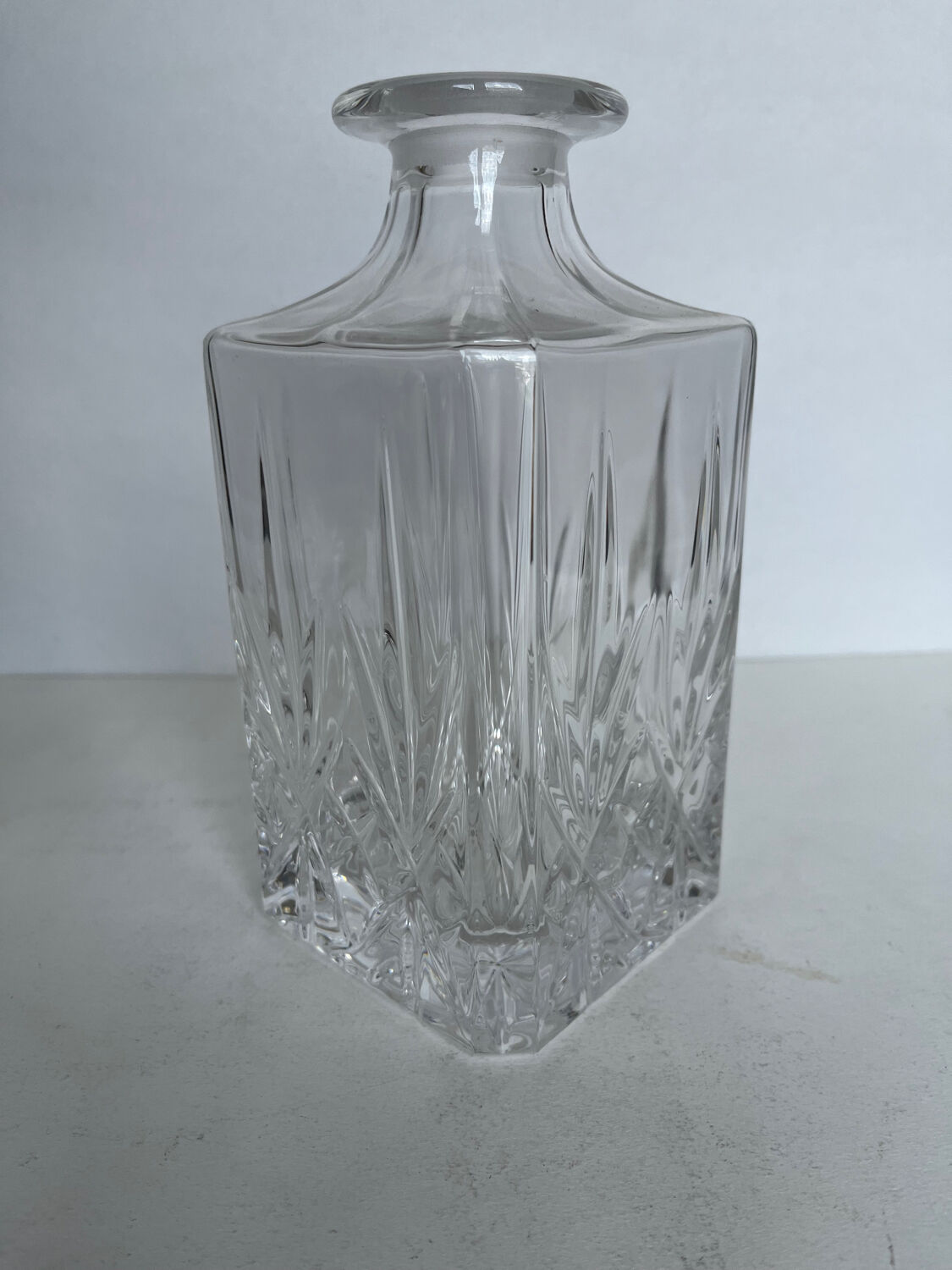 Lancel whisky decanter in cut crystal