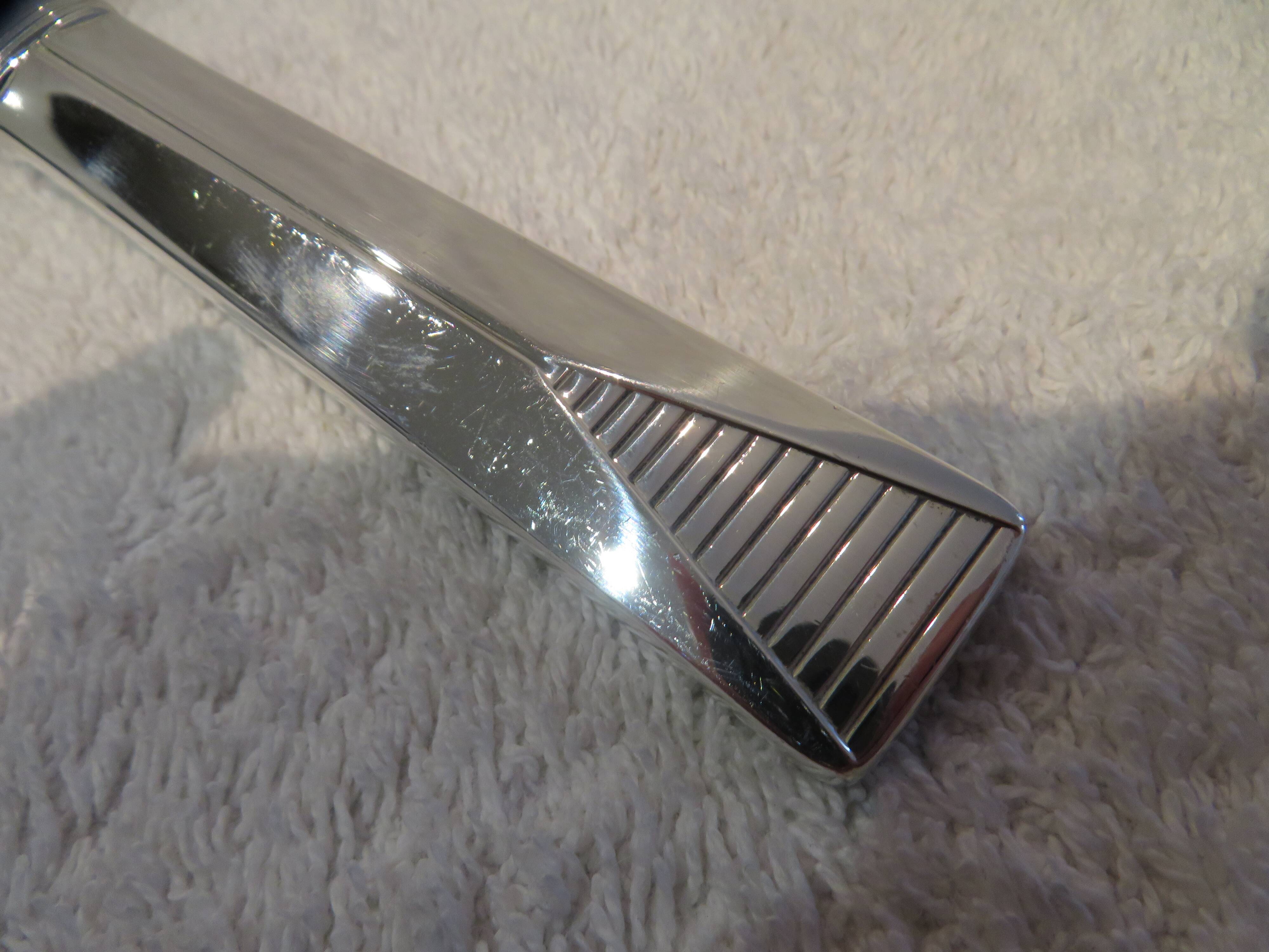 Christofle Atlantide silver-plated metal cutting pie server, 27.5cm