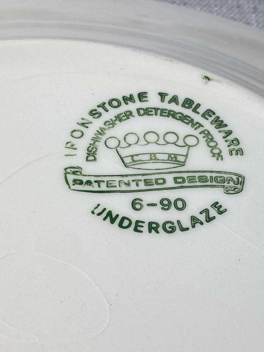 Terre de Fer dessert plates