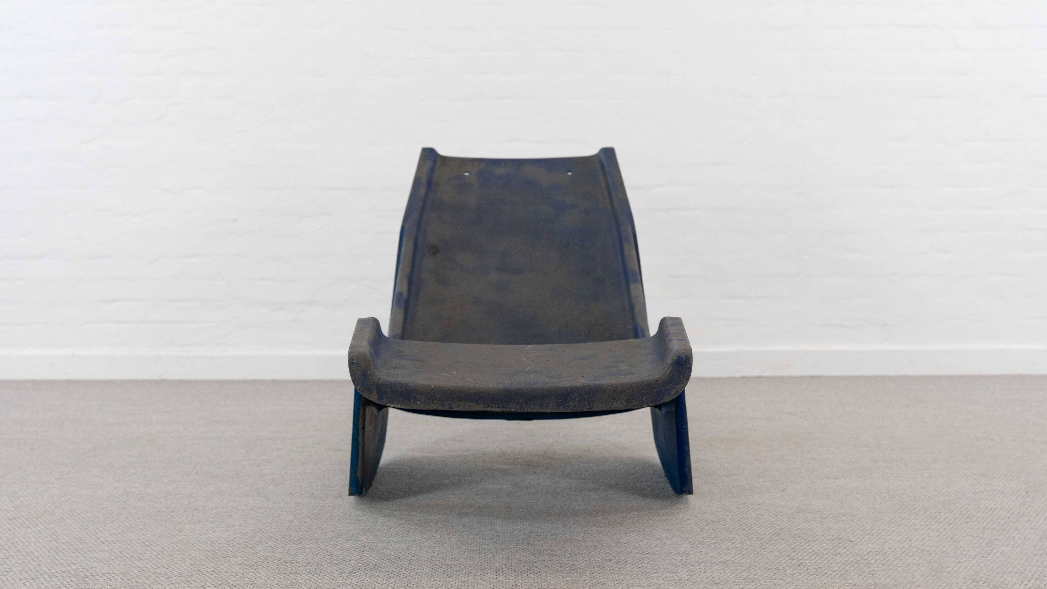 Model “serpentina”, designed in 1976 by burkhard vogtherr for rosenthal einrichtungen.