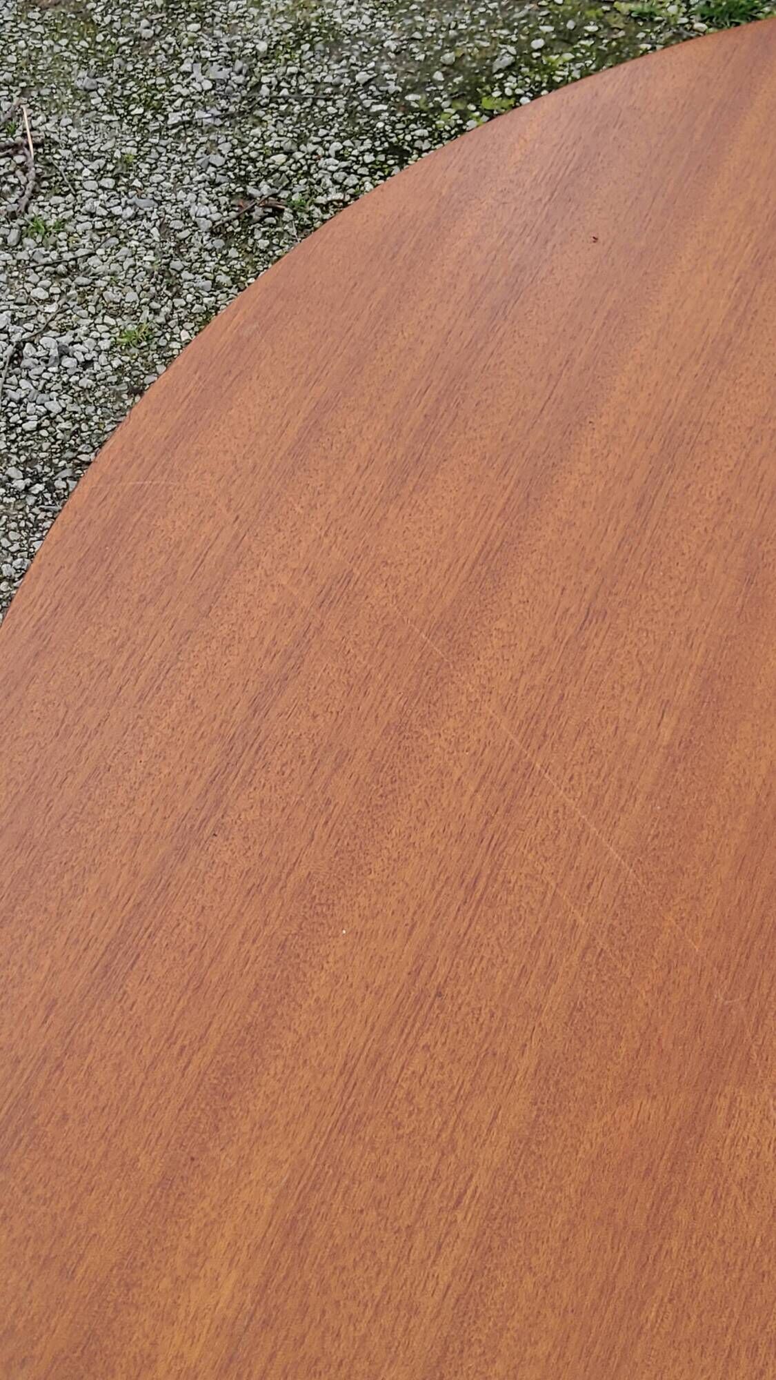 Vintage round table in blond mahogany by Gérard Guermonprez Editor Magnani, metal base
