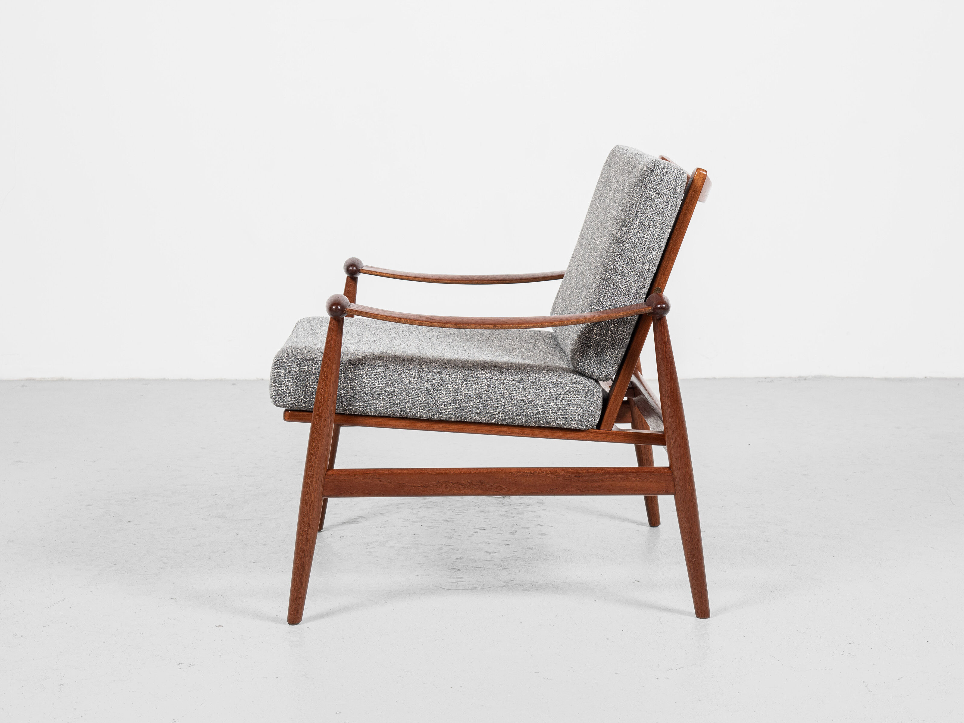 Midcentury Danish Spade Chair in teak by Finn Juhl for France & Søn 1960s