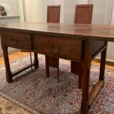 17th Farm Table