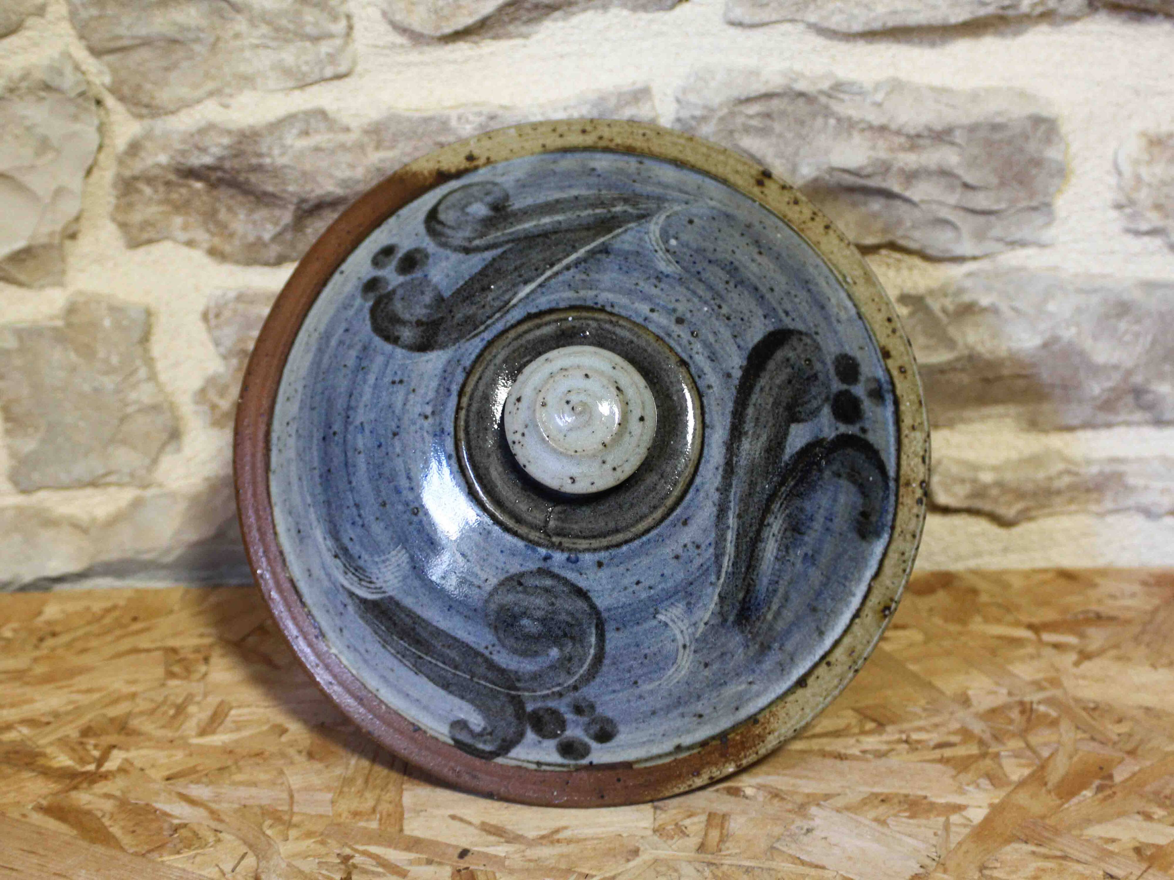 Covered pot in glazed stoneware Atelier Christine Pedley and Steen Kepp La Borne