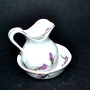 Miniature porcelain pitcher and toilet basin with violet flower decoration - Dinette Dollhouse