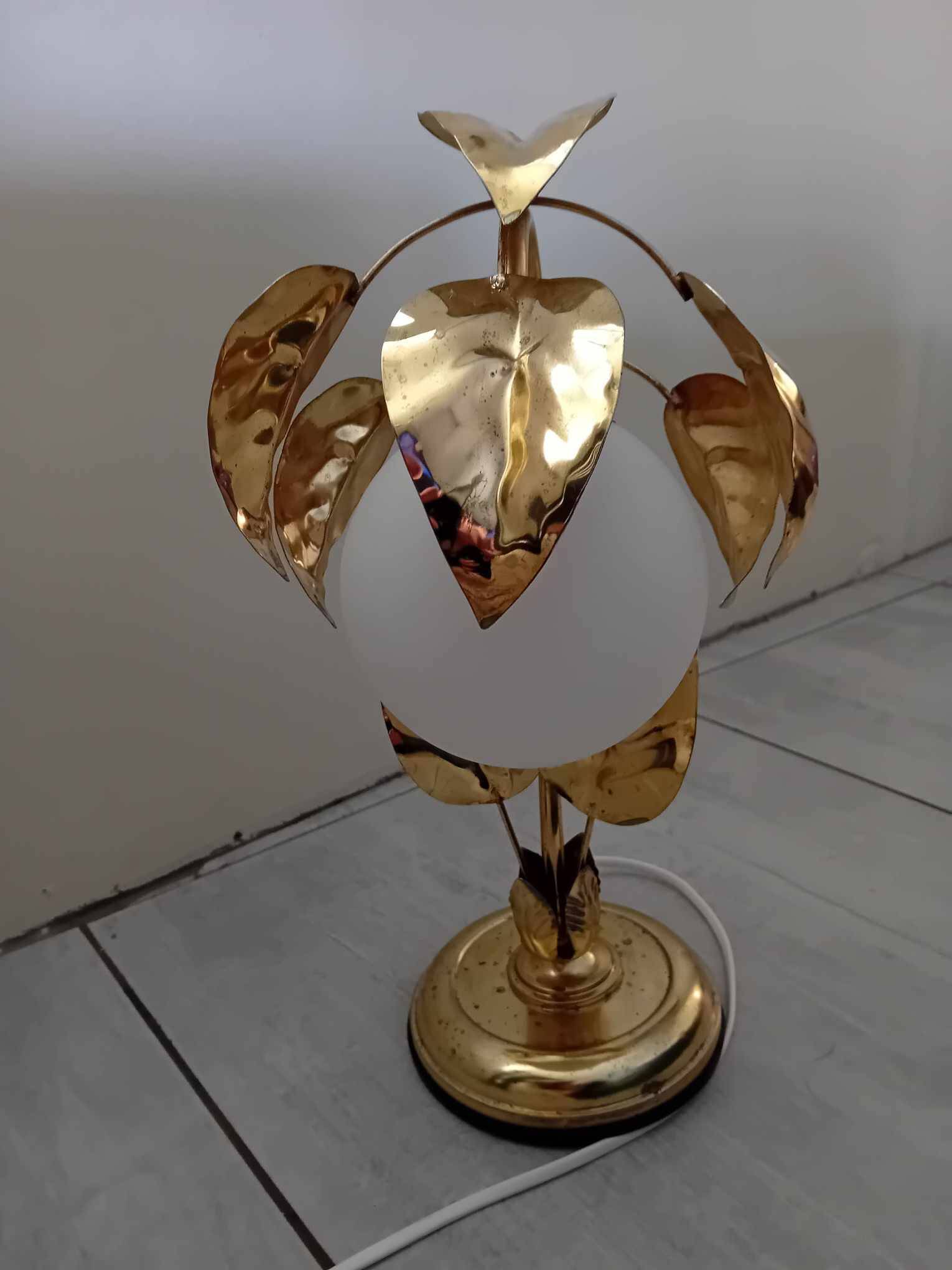 70's Holywood Regency table lamp