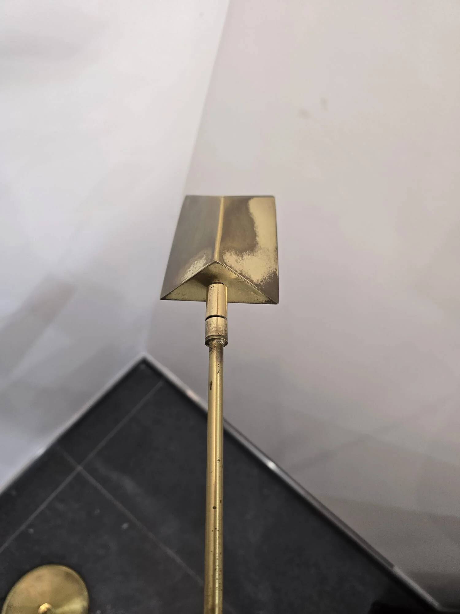 Italian articulated brass reading lamp – Tagliabue & Portonaro – 1980s-1990s