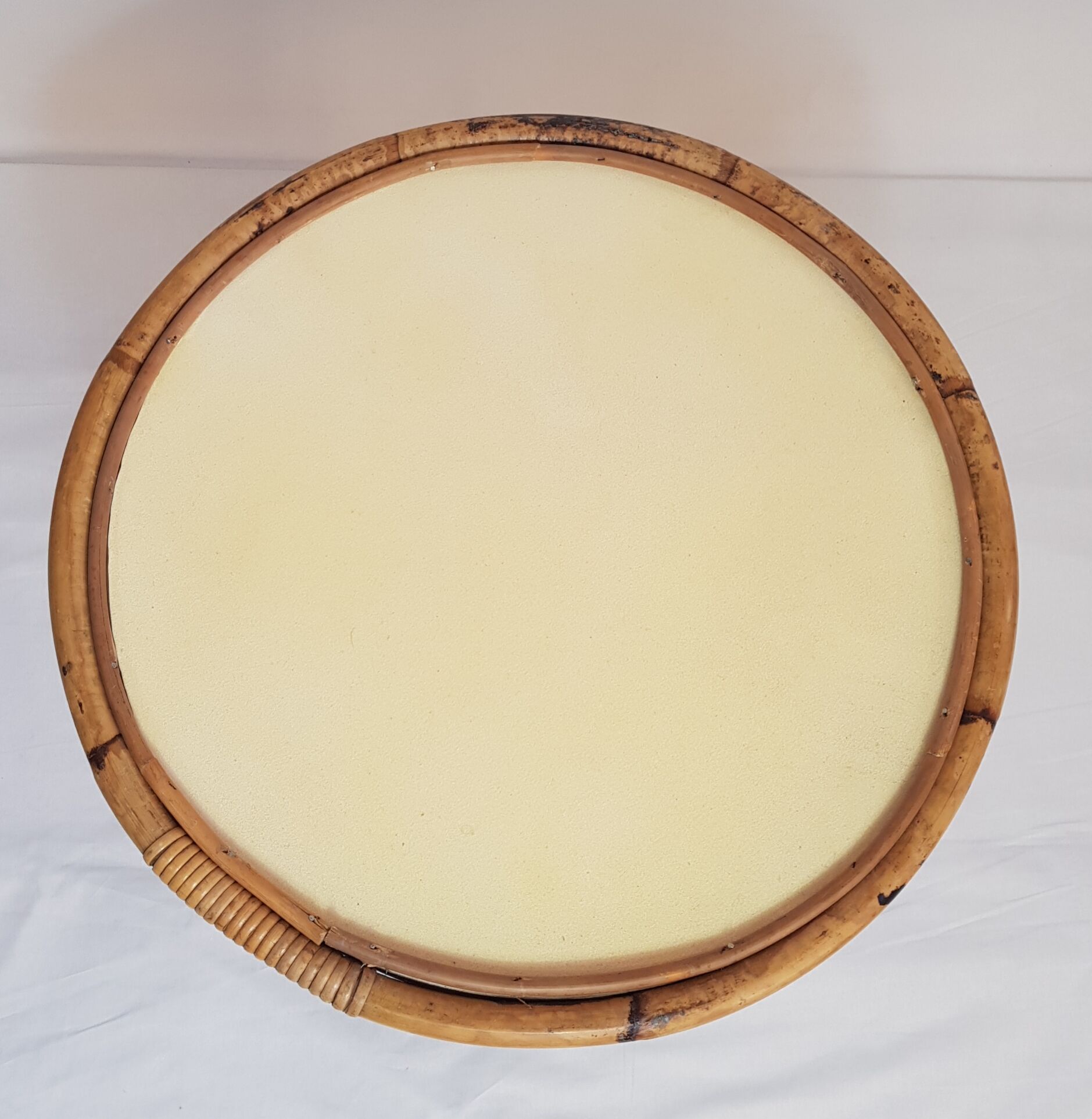 Table basse rotin et métal années 50