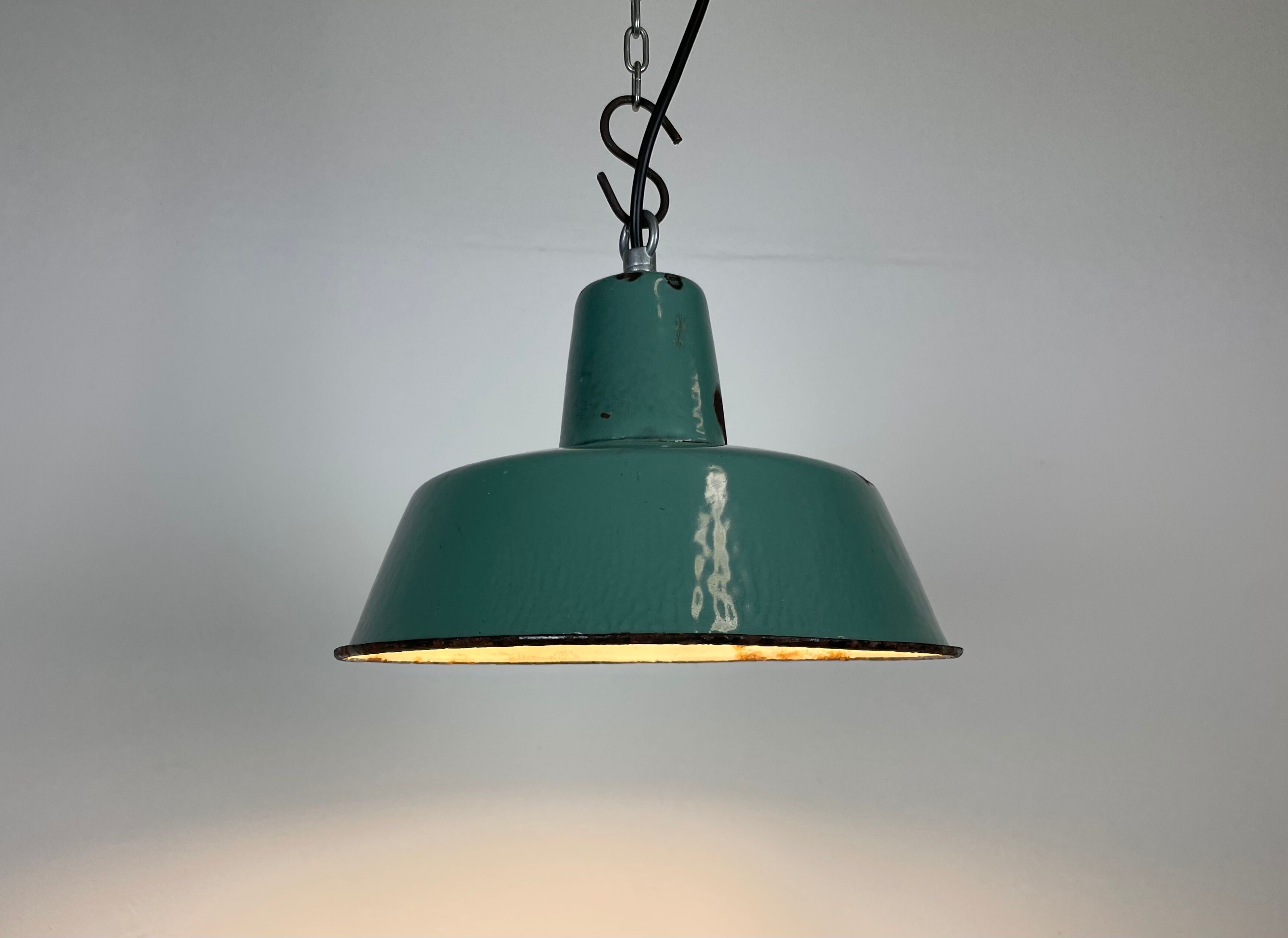 Industrial petrol enamel pendant lamp, 1960s