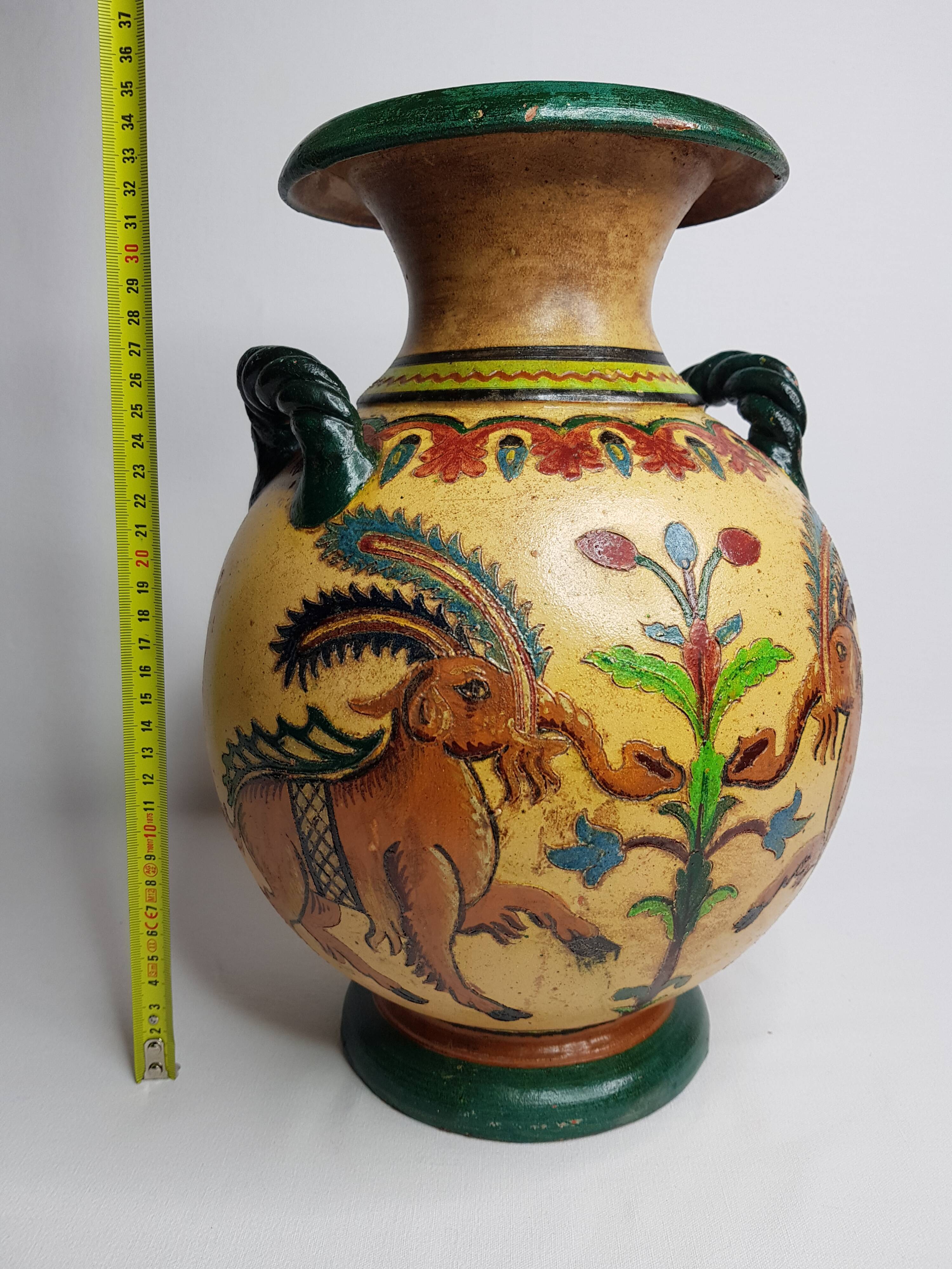 Vase amphore "Arno Montopoli Italia" années 30 au décor de Chimères