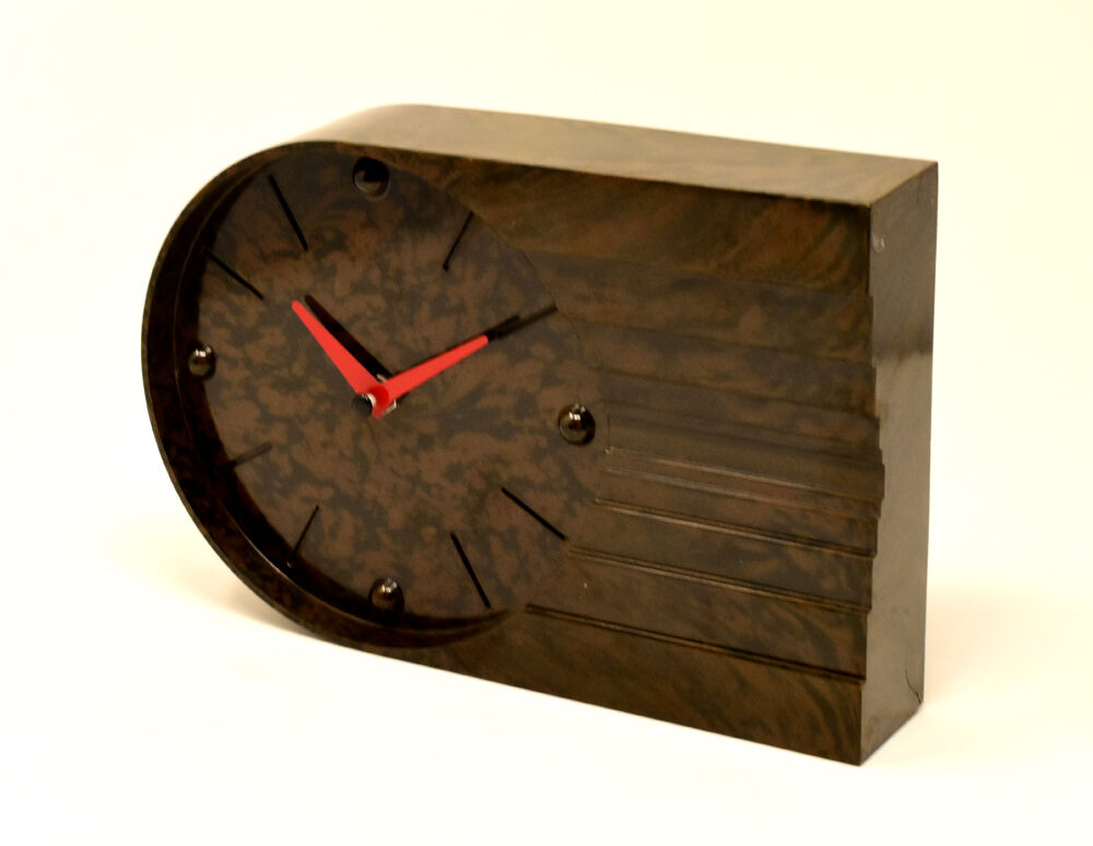 Bakelite clock