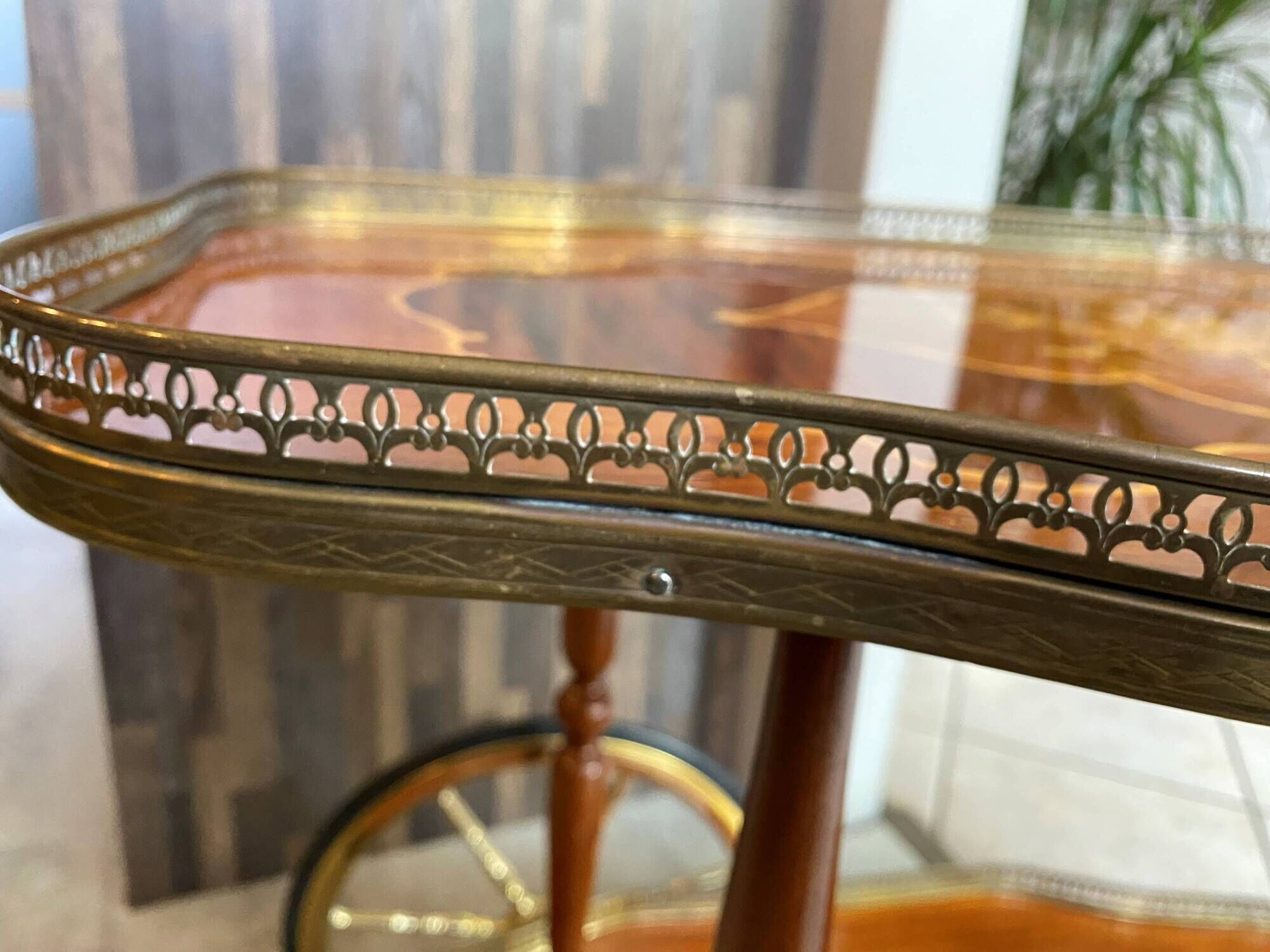 3-wheel serving trolley with 2 shelves, vintage bar marquetry on wheels, 50s