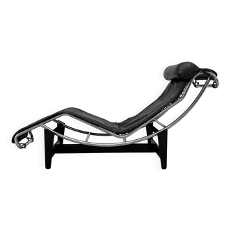 Cassina LC4 chaise longue by Le Corbusier, 1970s