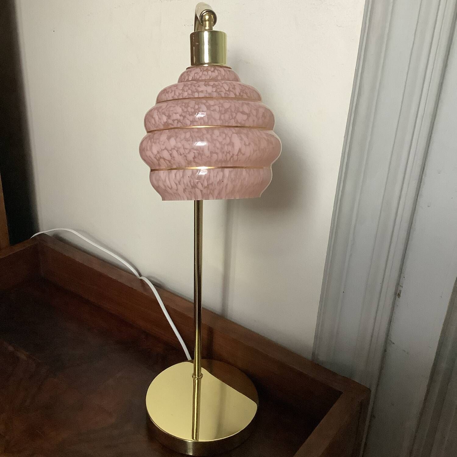 Vintage lamp with golden base and swiveling Clichy glass globe - 60s-70s