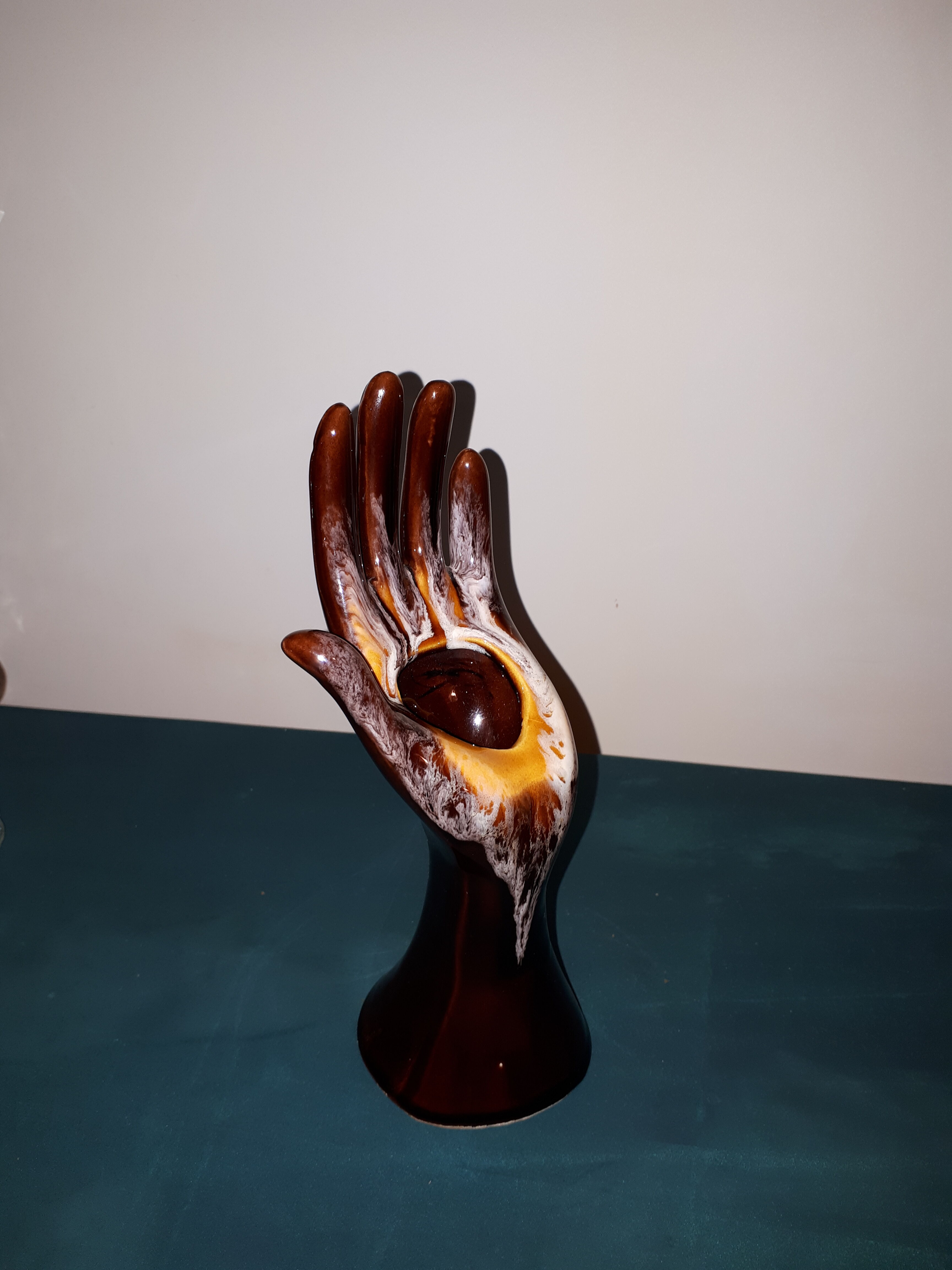 hand soliflor and vintage baguier