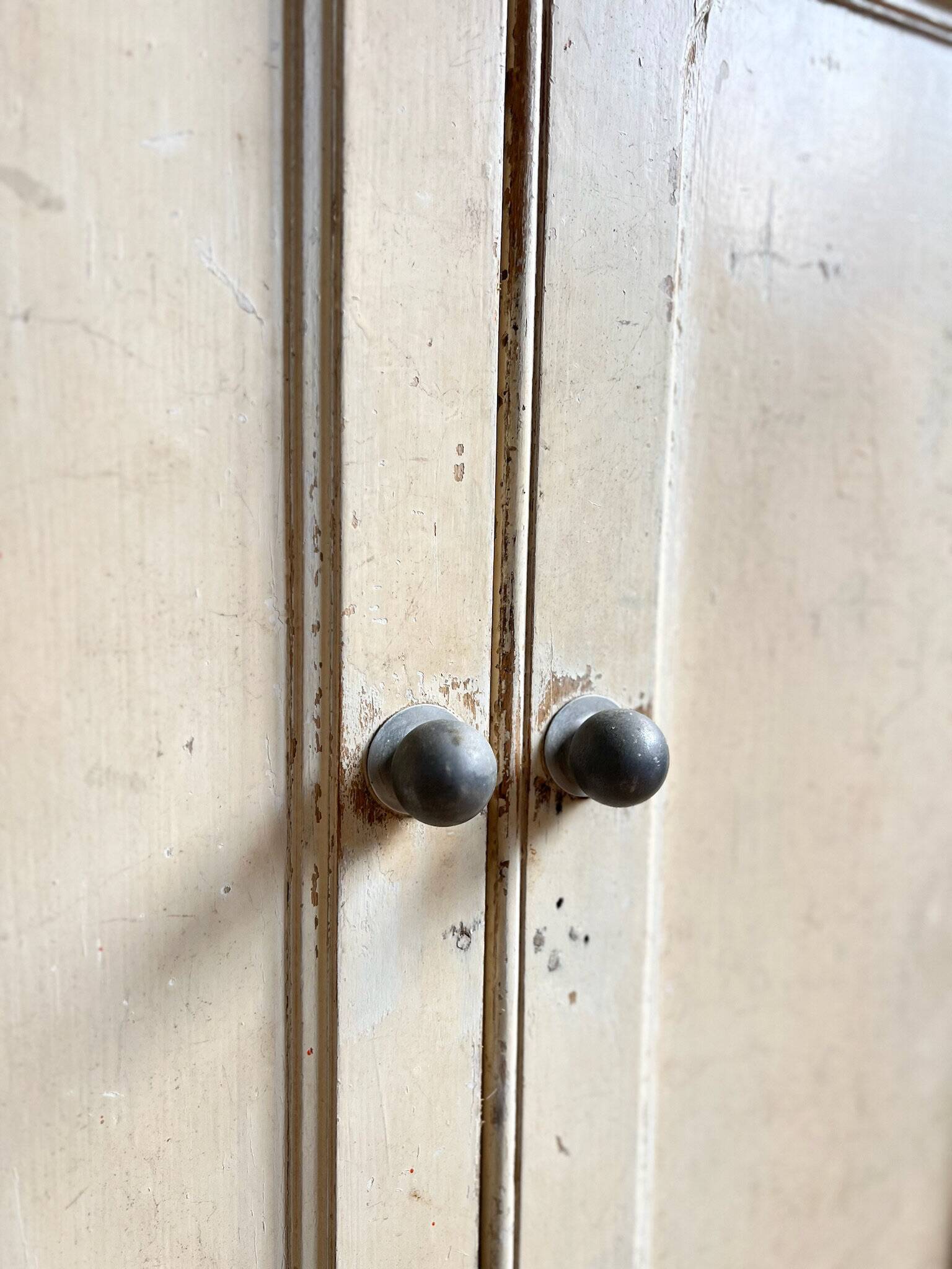 Old Parisian buffet with original patina.