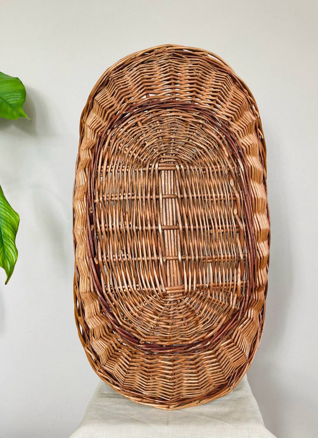 Wicker rattan log basket from the 1970s/80s