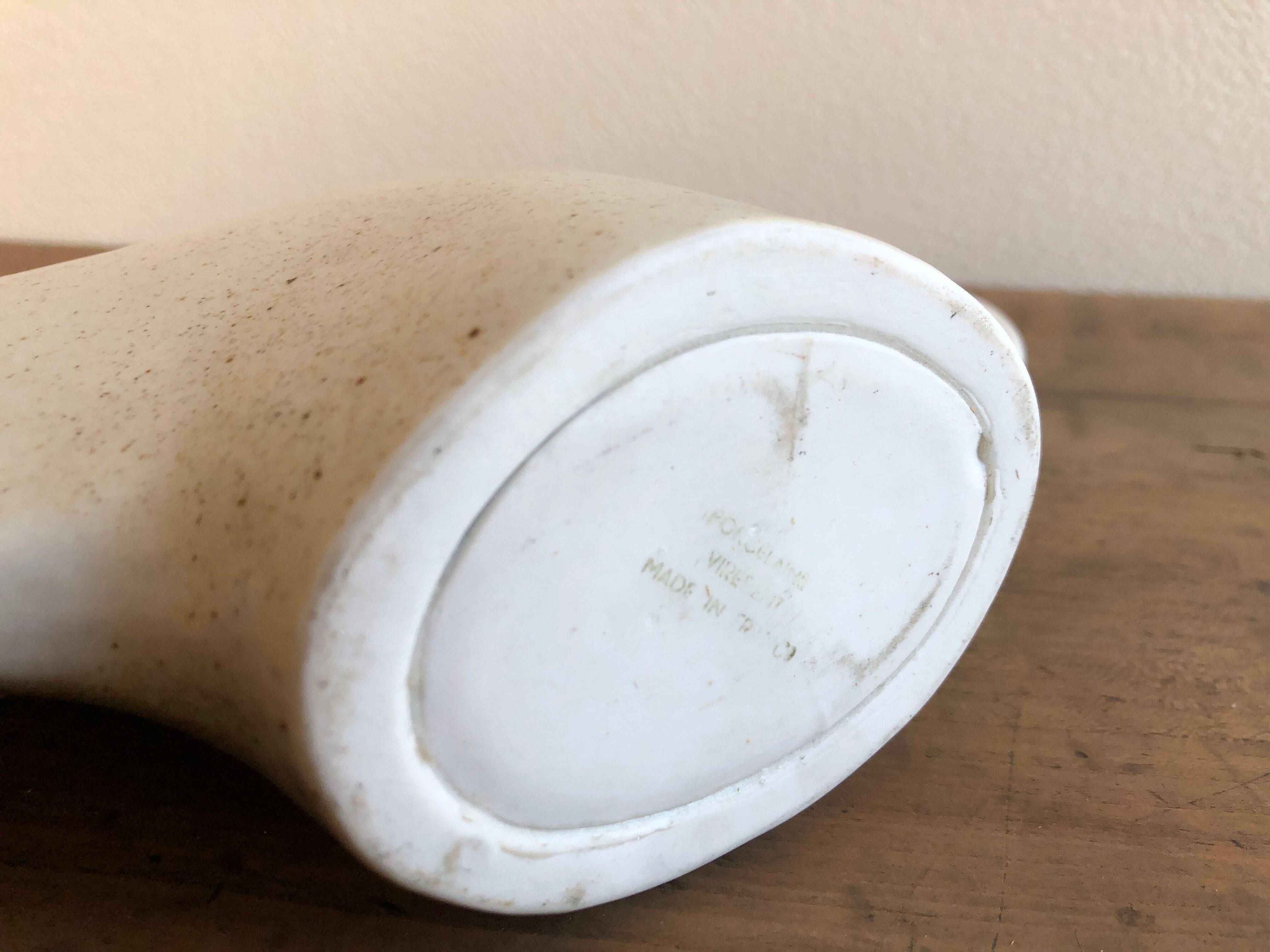 Virent porcelain vase by Jacques Buchholtz